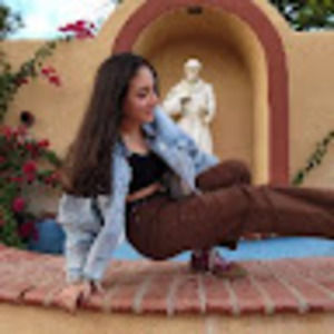 Meet your Posher, Renata